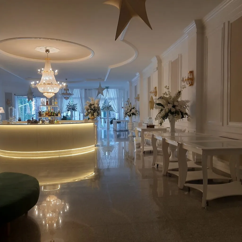 Nicola Vitucci_Astoria Palace Ricevimenti_Corato_recensione