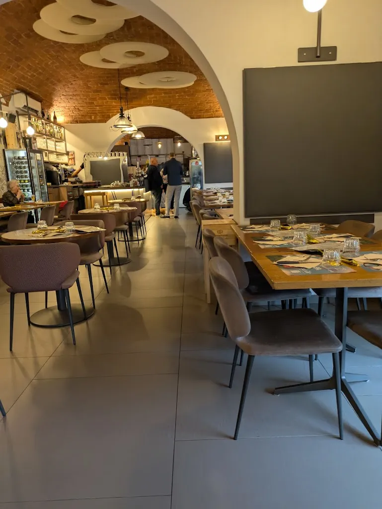 New Bar Bar Achille_Valenza_slider_image_3