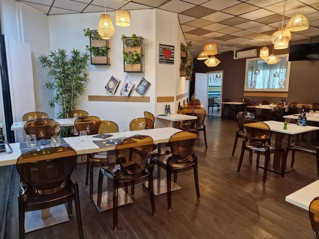 Ristorante Pizzeria Amici Miei_Trecate_slider_image_1