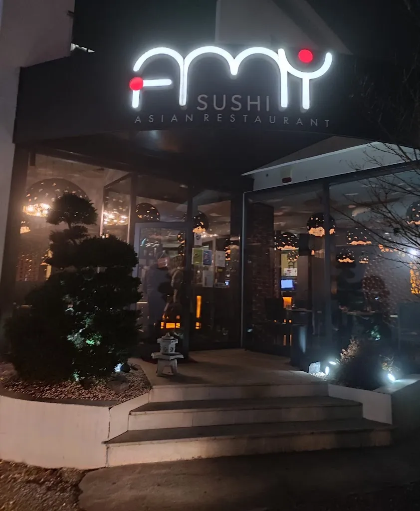 Sushi Romance Restaurant -Trecate_Trecate_slider_image_1