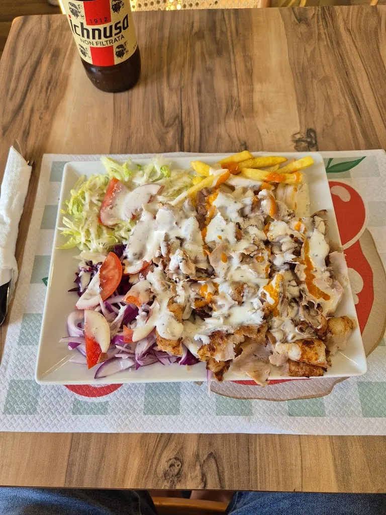 Adrian “Barbacariu”_Rosa Kebap_Trecate_recensione