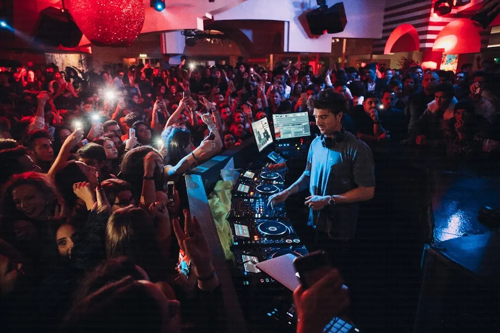 Discoteca Celebrità_Trecate_slider_image_3