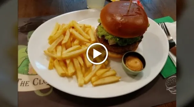 Pub The clover_Valperga_slider_image_2