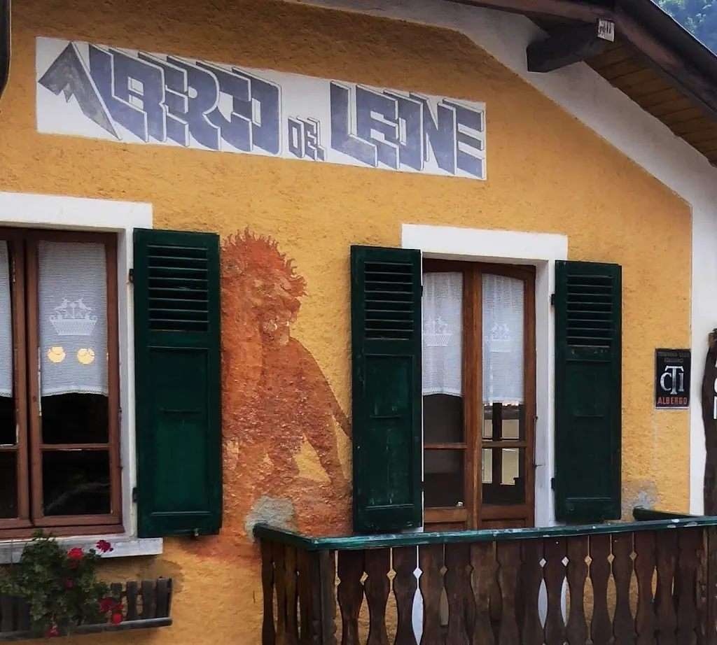 Albergo Ristorante Del Leone_Valstrona_slider_image_1