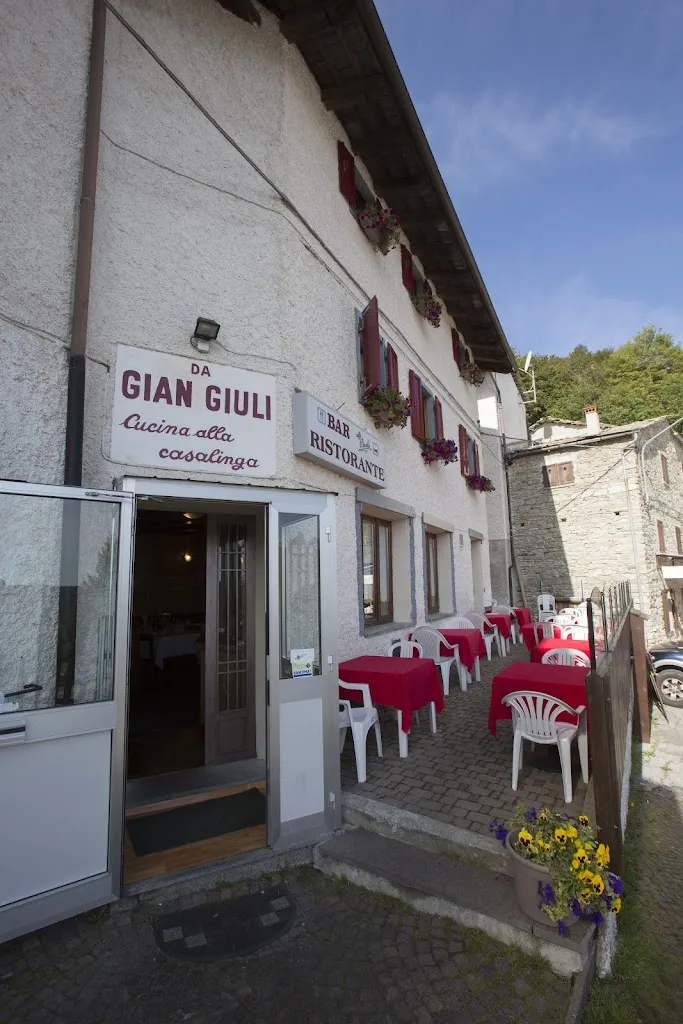 Locanda Gian Giuli restaurant in Valmala