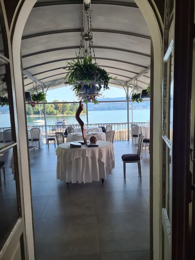 Jay KR_Ristorante Milano_Verbania_review