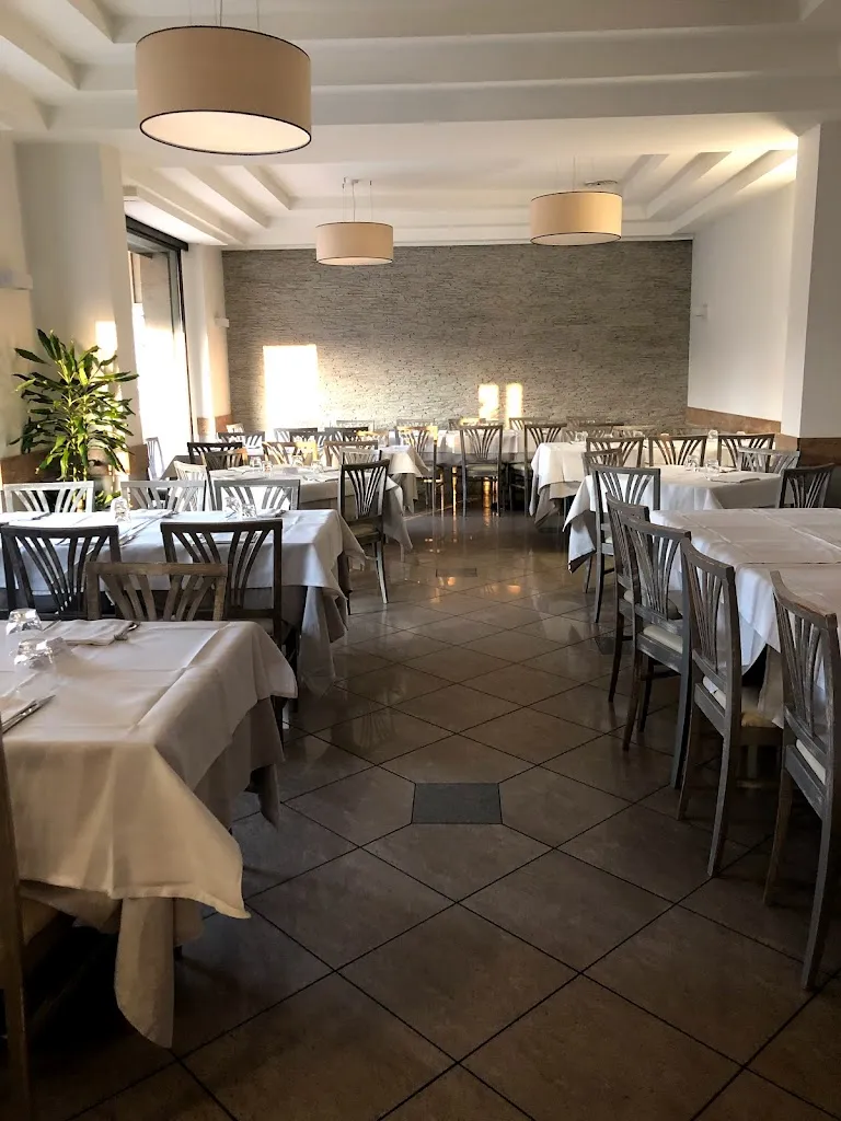 Acquapazza restaurant in Vercelli