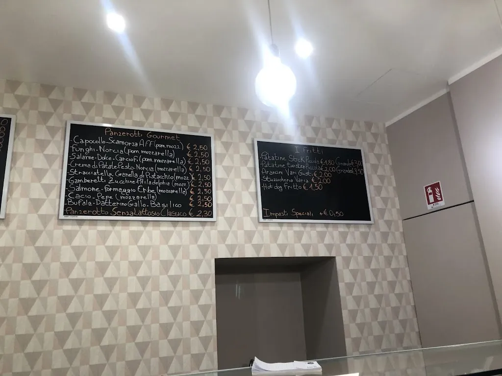 Motez Amayreh_Panzerottiamo Corato_Corato_review