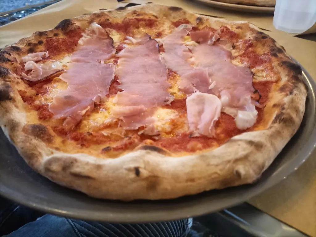 Pizzeria La Malcontenta_Venasca_slider_image_3