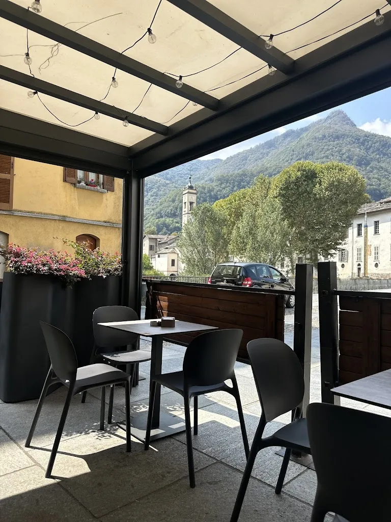 Brizza Café&Food_Varallo_slider_image_2