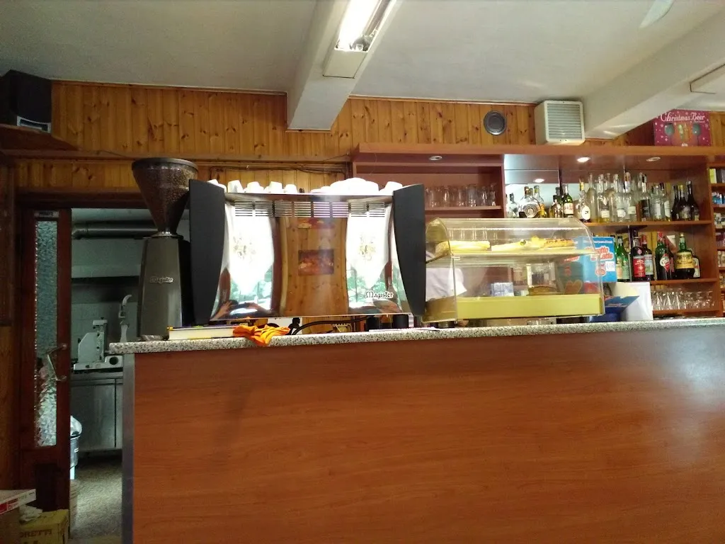 Bar Trattoria da Nicoletta restaurant in Varallo