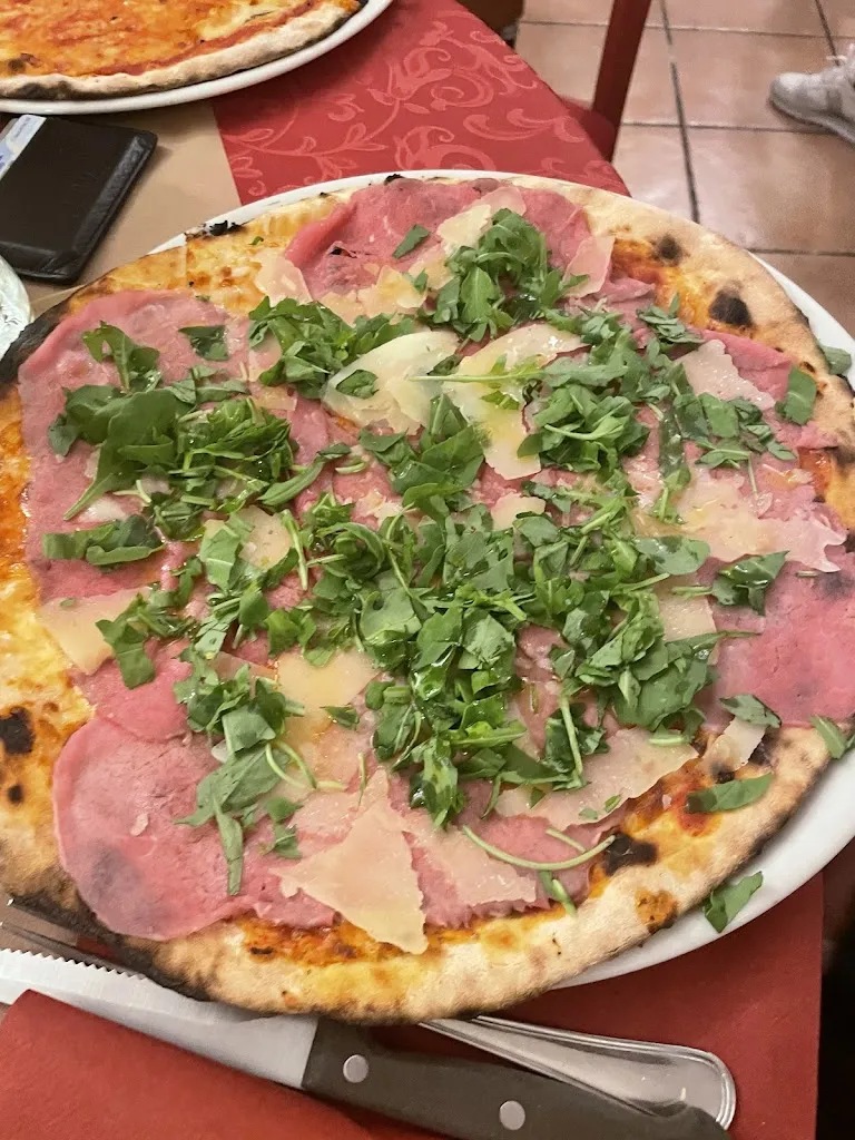 NADIA TAFURO_Pizzera Al Barbis_Varallo_review