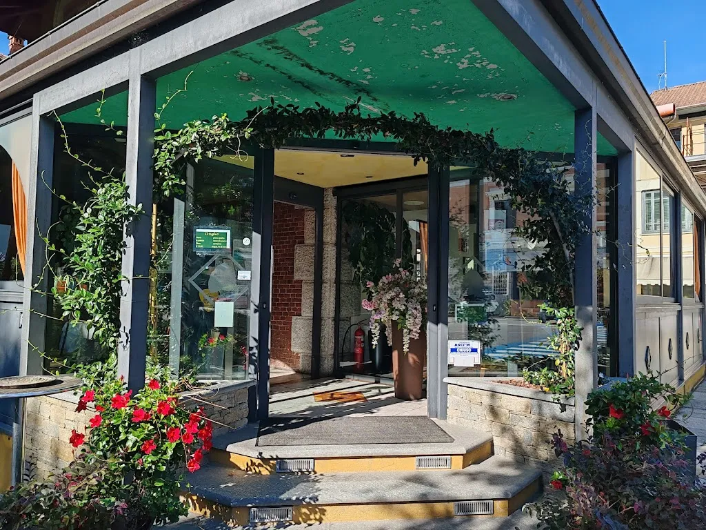 Il Tiglio Ristorante Pizzeria_Varallo_slider_image_3