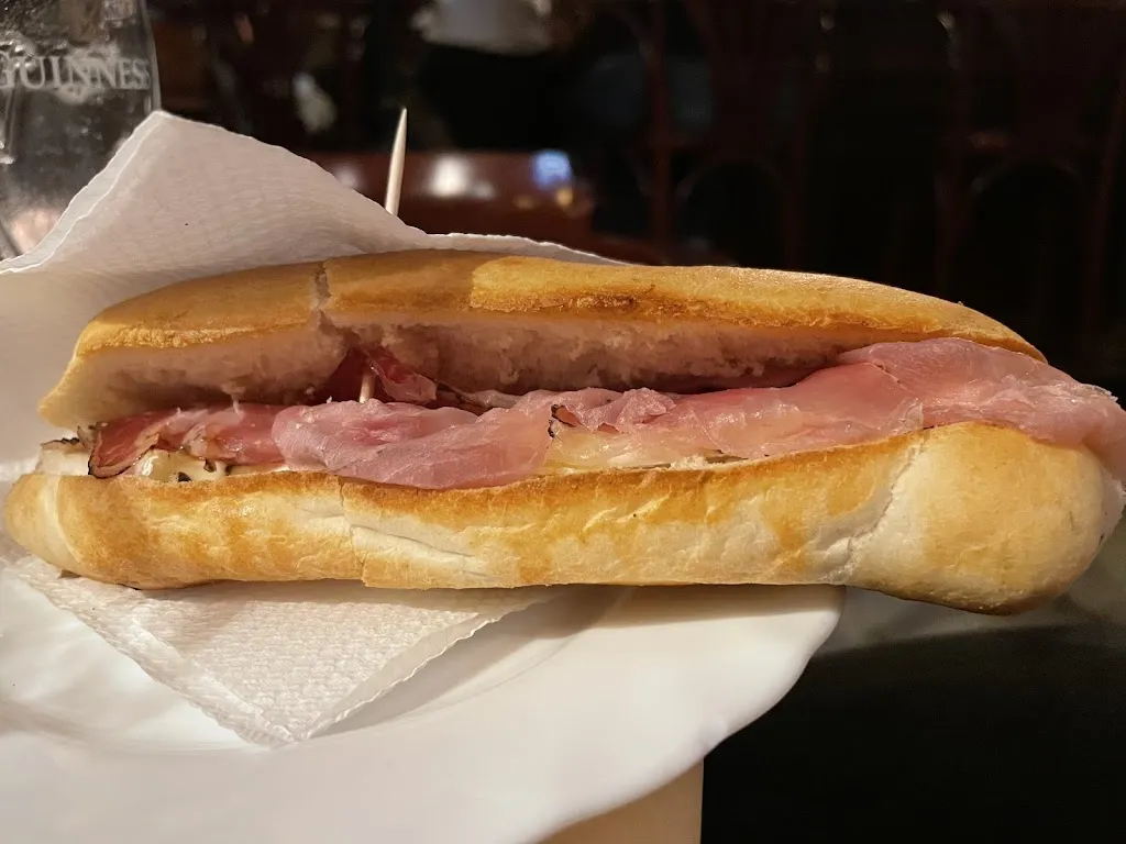 Menu_Irish Pub Cavallino_Vernante_image_7