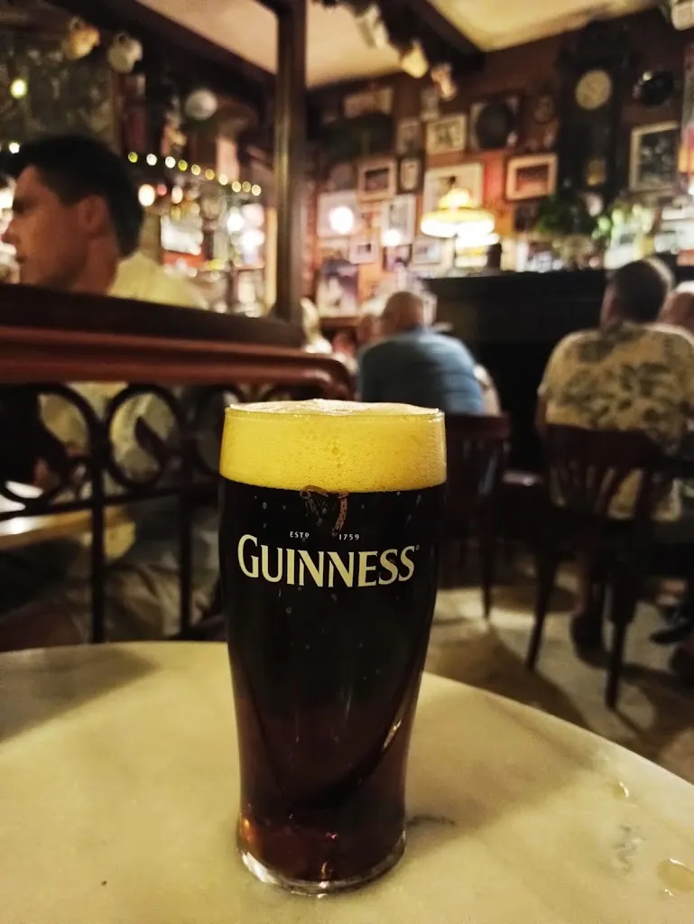 Simone_Irish Pub Cavallino_Vernante_review