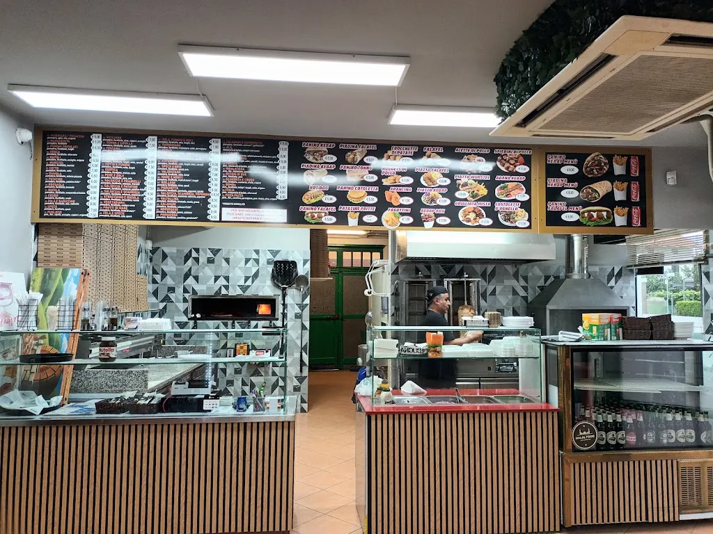 Pizza 23_Vergnasco_slider_image_1