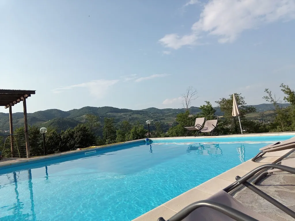 Marcella Finamore_Tenuta MonteOliveto - Agriturismo nelle Langhe_Vesime_review