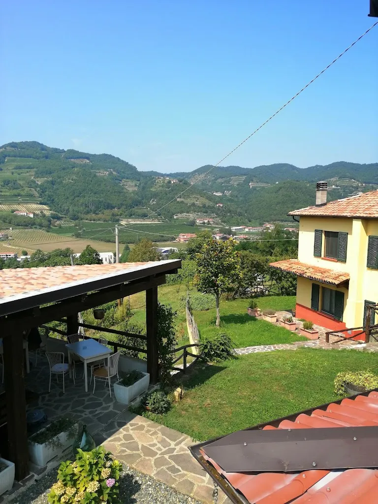 Simona Tosin_Tenuta MonteOliveto - Agriturismo nelle Langhe_Vesime_review