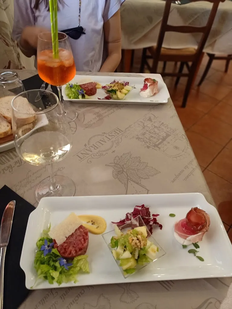 Grazia Monni_Fricandò_Vialfrè_review