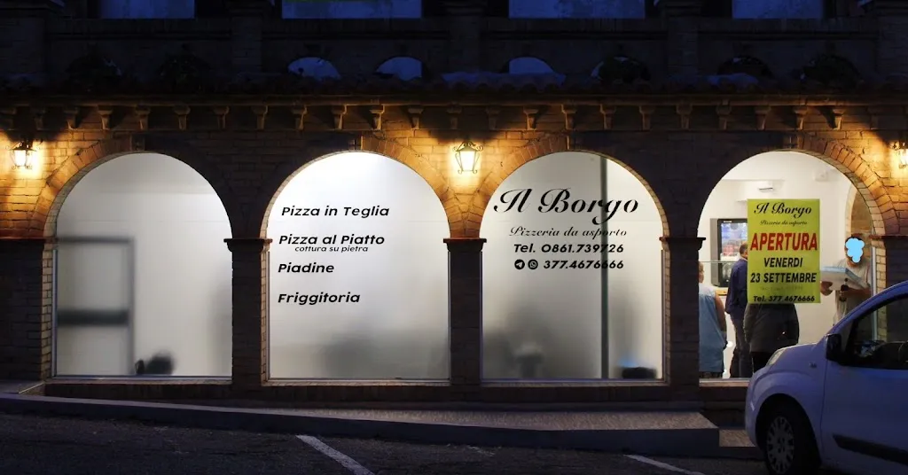 Pizzeria Il Borgo restaurant in Ancarano