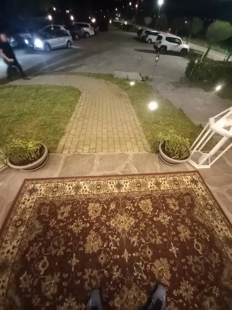 Mauro Barbero_Villa Gòj_Vezza d'Alba_review