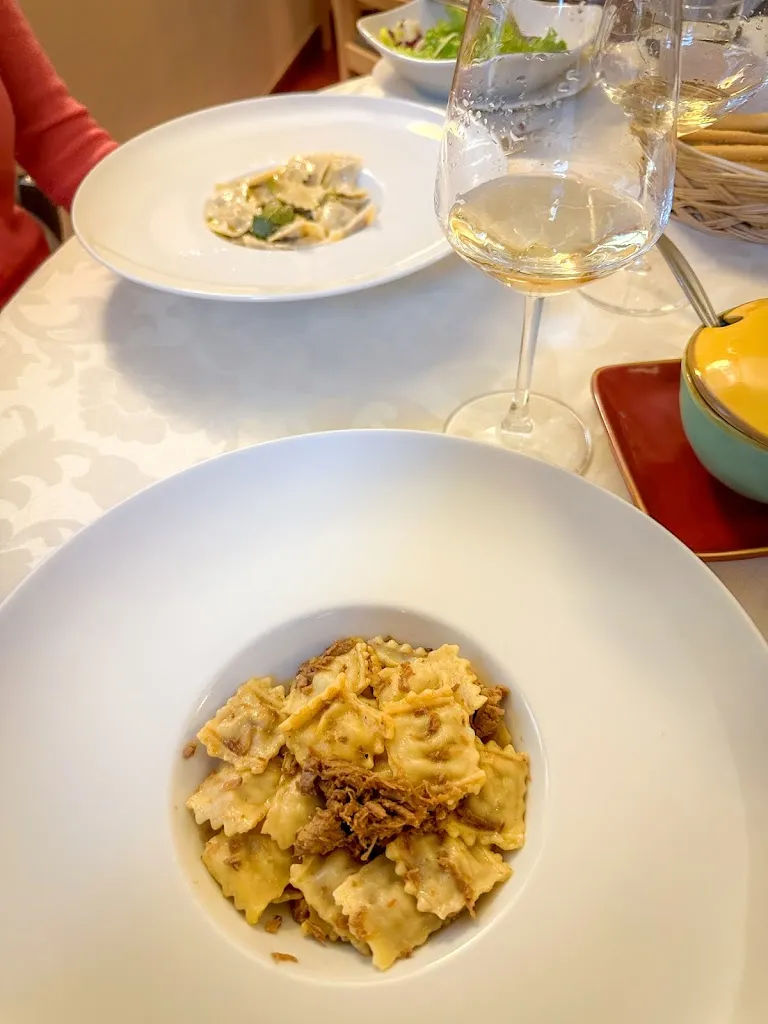 Lucia Leporati_Ristorante Roma Viarigi-Asti-Italy_Viarigi_review