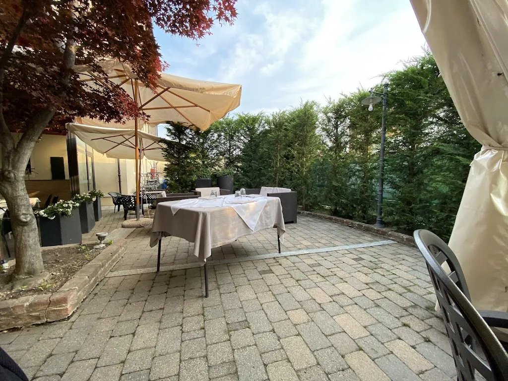 La Vecchia Trattoria del Castello restaurant in Verzuolo