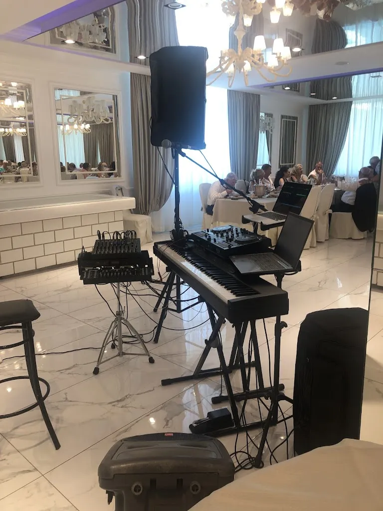 Giuseppe de Tullio_Pantheon Ricevimenti Natural Chic_Corato_review