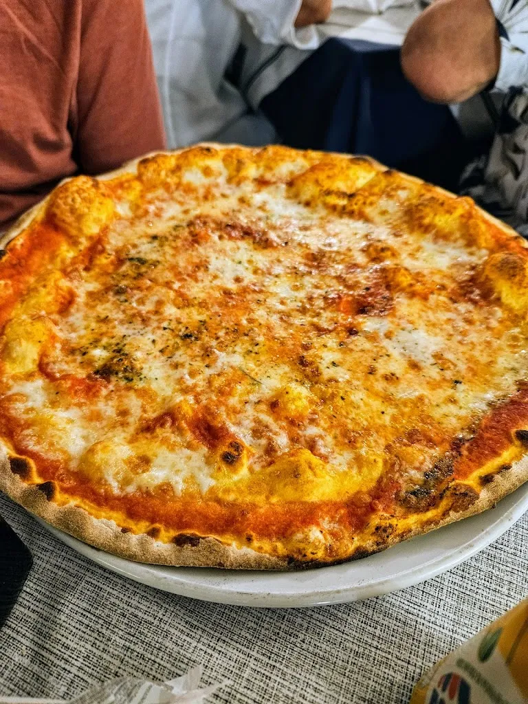 Josh Dubner_Pizzeria da Pietrino_Vignole Borbera_review