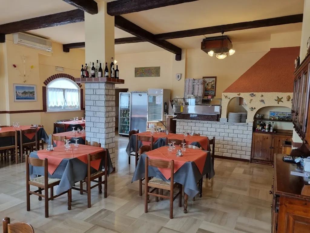 Ristorante Pizzeria Maiori_Vignole Borbera_slider_image_3