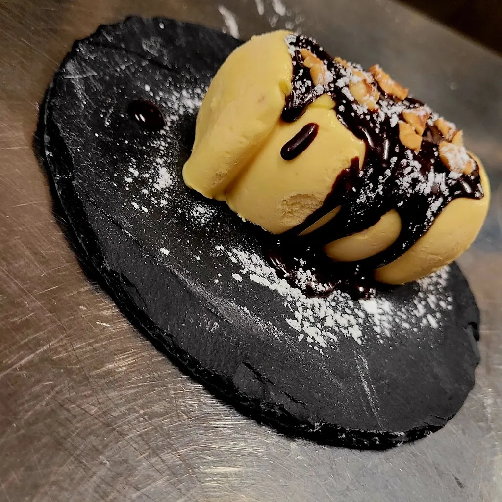 Le Acque Pizzeria Ristorante_Vicoforte_slider_image_3