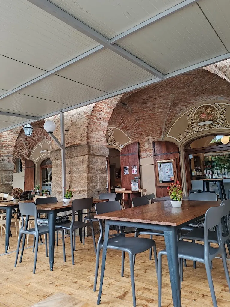 Ristorante Pizzeria Parlapà_Vicoforte_slider_image_3