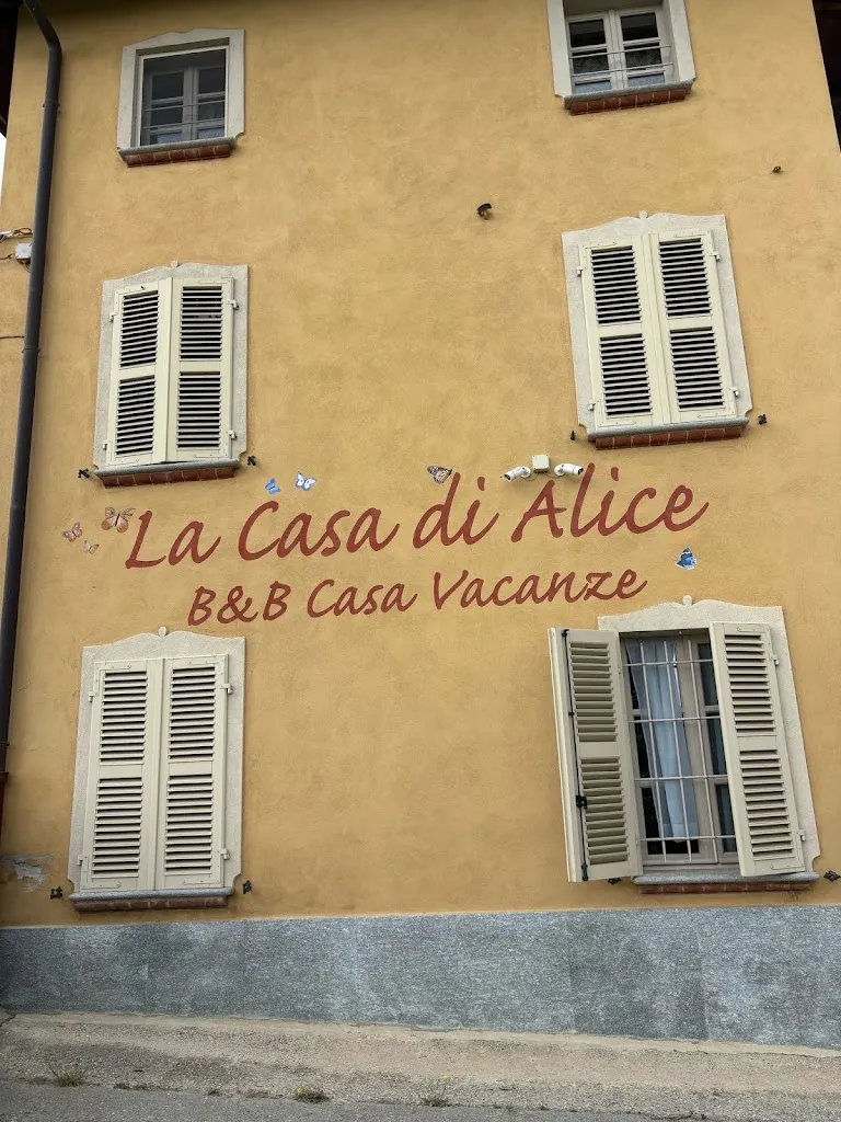 Elisa Setti_La Casa di Alice_Villa San Secondo_review