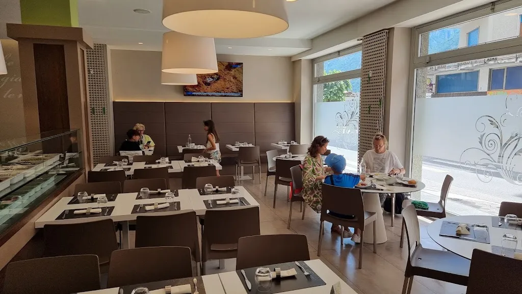 Ristorante Emiliana_Villadossola_slider_image_1