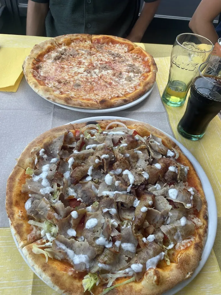 Izzet_APPLE PİZZERİA TURKİSH KEBAP_Villadossola_recensione