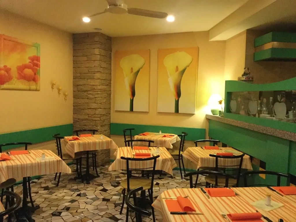 APPLE PİZZERİA TURKİSH KEBAP restaurant in Villadossola