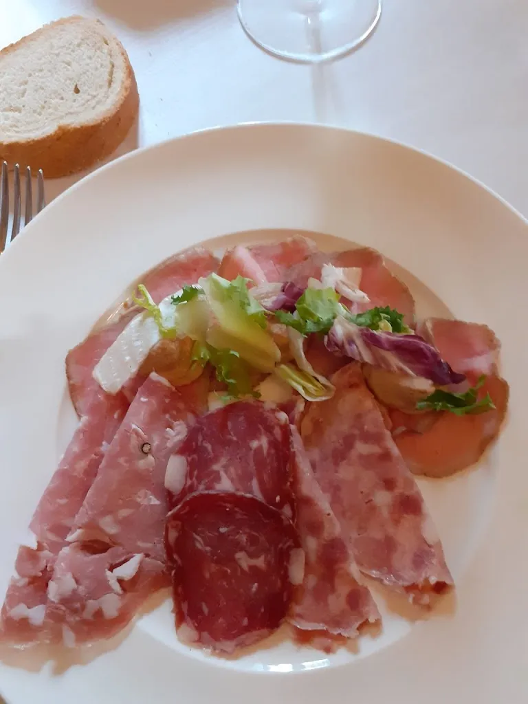 Saverio Profita_Villa Guazzo Candiani_Villamiroglio_review