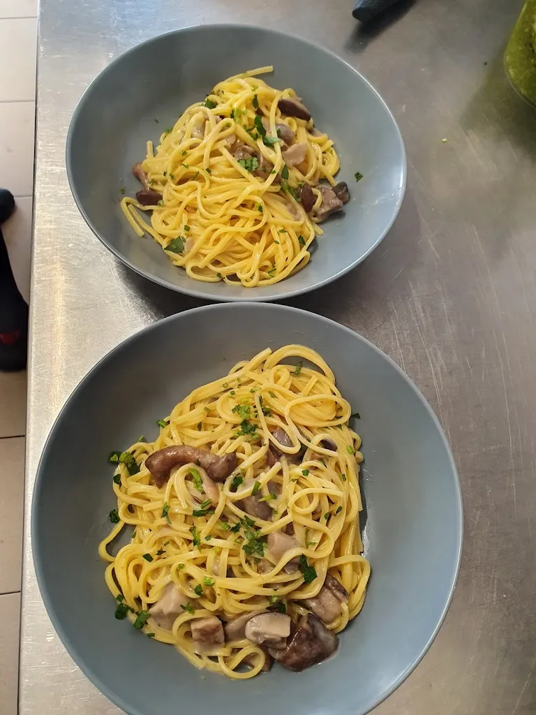 Caffe' Noir_Villafranca d'Asti_slider_image_3