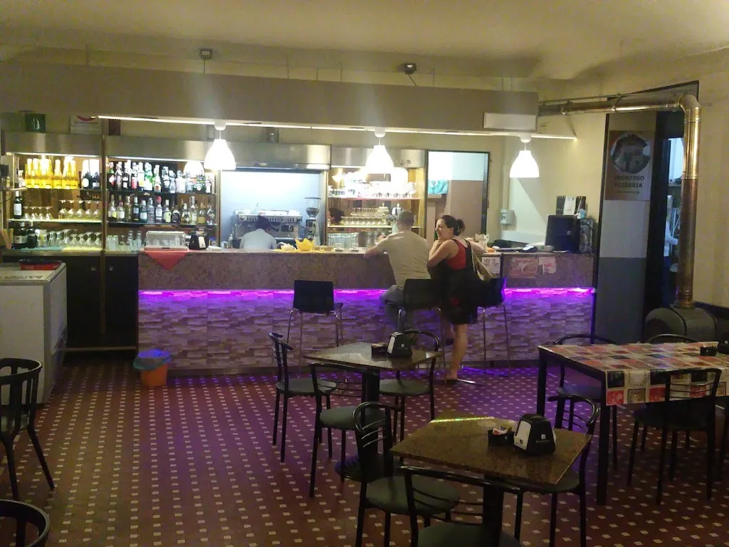 Bar Trattoria Pizzeria 4 Strade restaurant in Villar Focchiardo