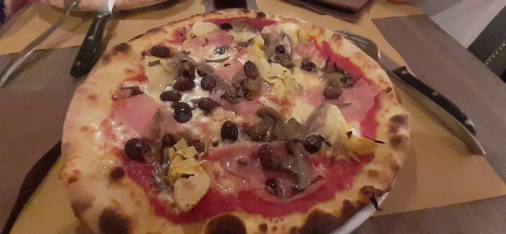 Ezio Musso_Pizzeria Le Valli_Villanova Mondovì_review