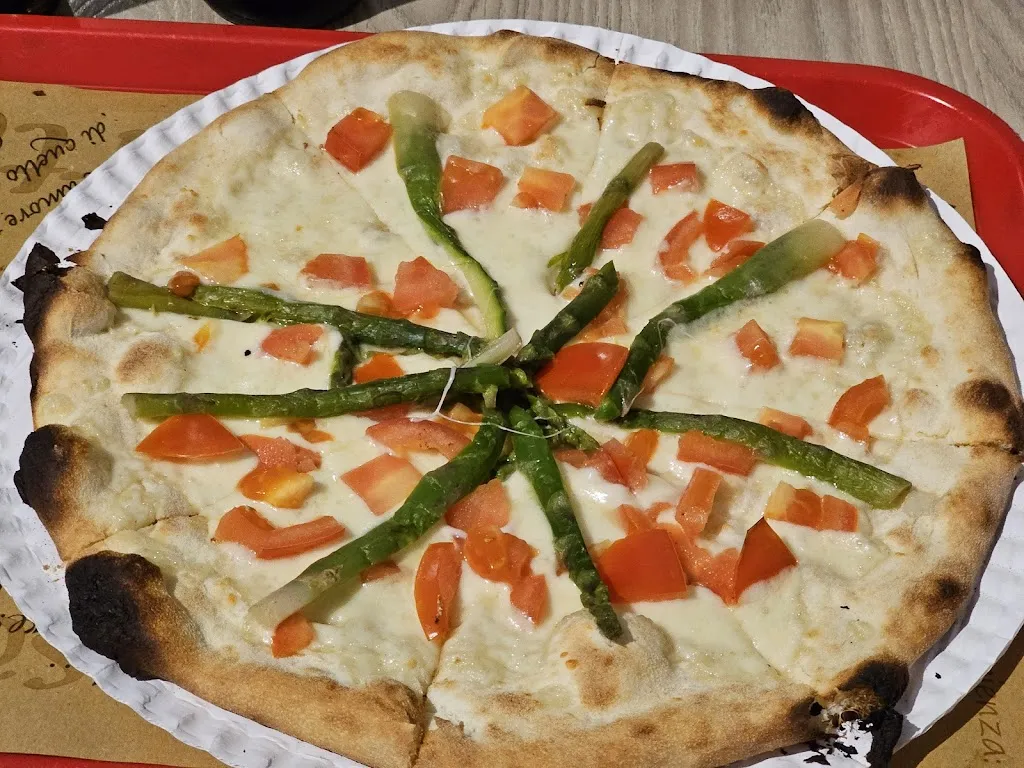 Menu_Melo...Mangio Pizza & Burger_Villanova Mondovì_immagine_9