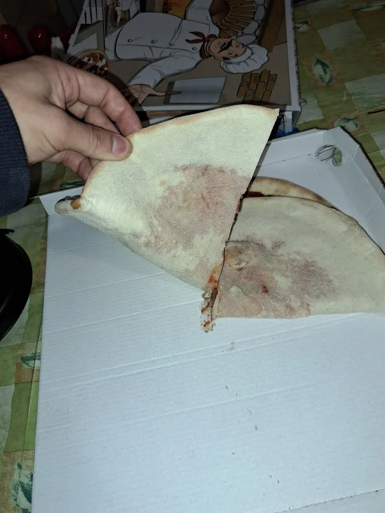 Francesca Consoli_Melo...Mangio Pizza & Burger_Villanova Mondovì_recensione