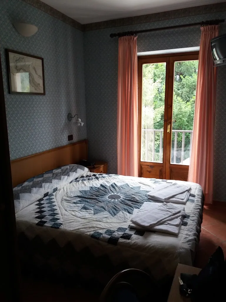 Hotel Palavas_Villar Pellice_slider_image_2