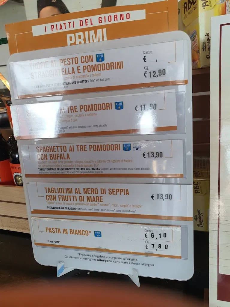 michele miegge_Autogrill Villanova Sud_Villanova d'Asti_review