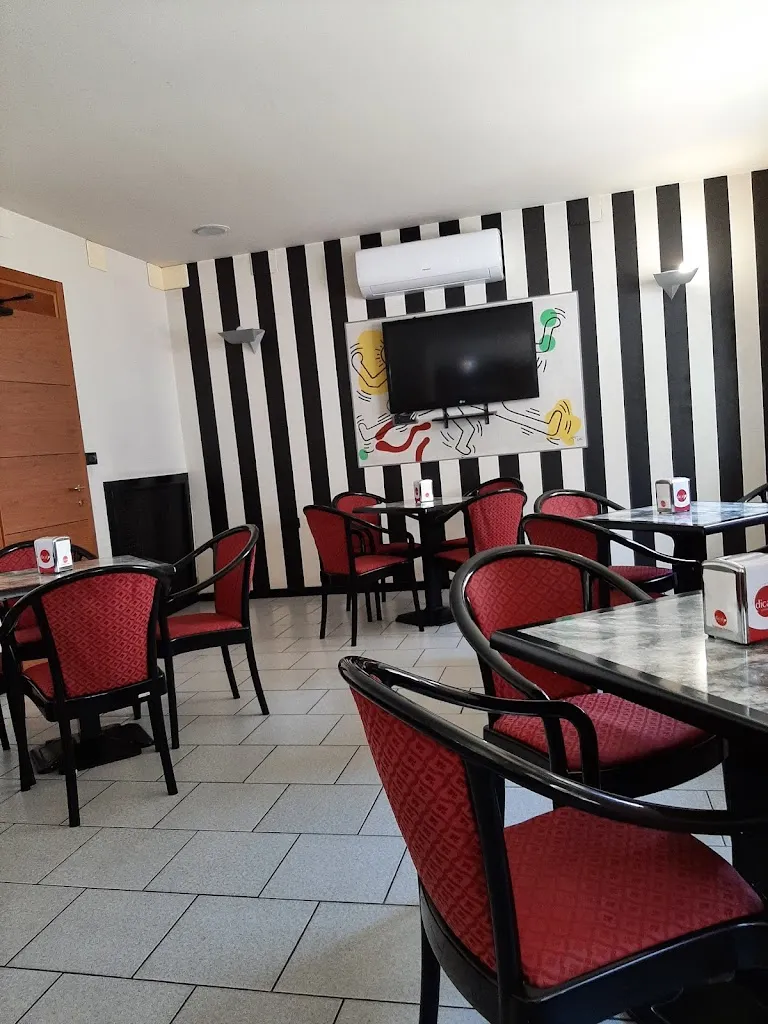 Irish Bar_Villanova d'Asti_slider_image_3