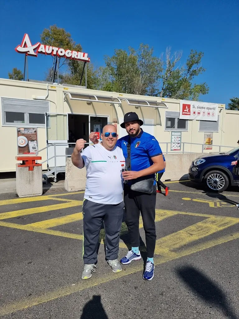 Daniel C_Autogrill Villarboit Nord_Villarboit_review
