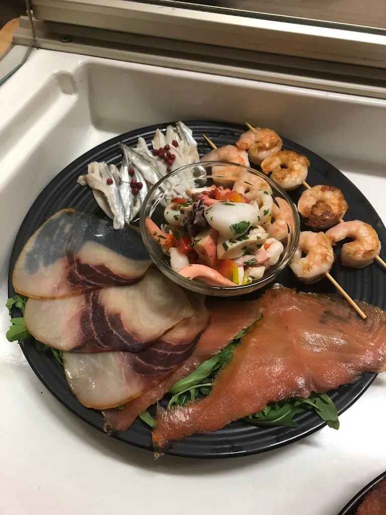 Bar, tavola calda restaurant in Villarboit