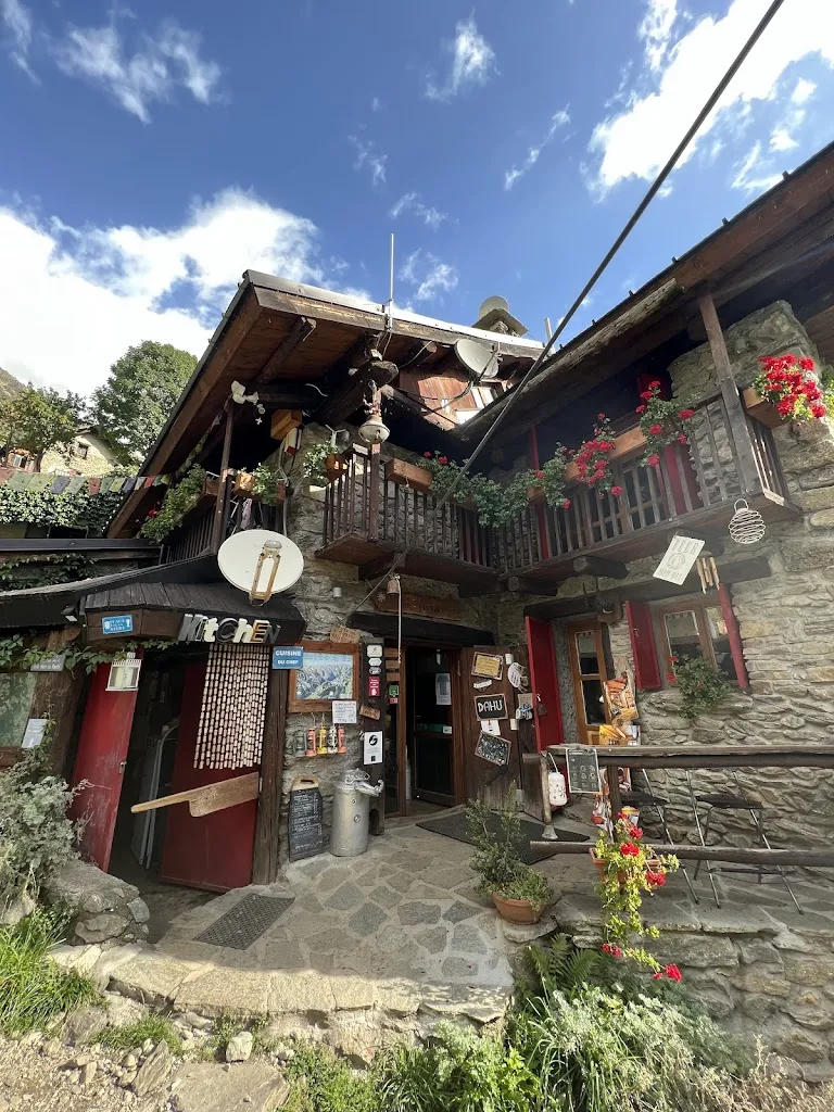 Jan Mueller_Risto Rifugio Dahu de Sabarnui_Vinadio_recensione