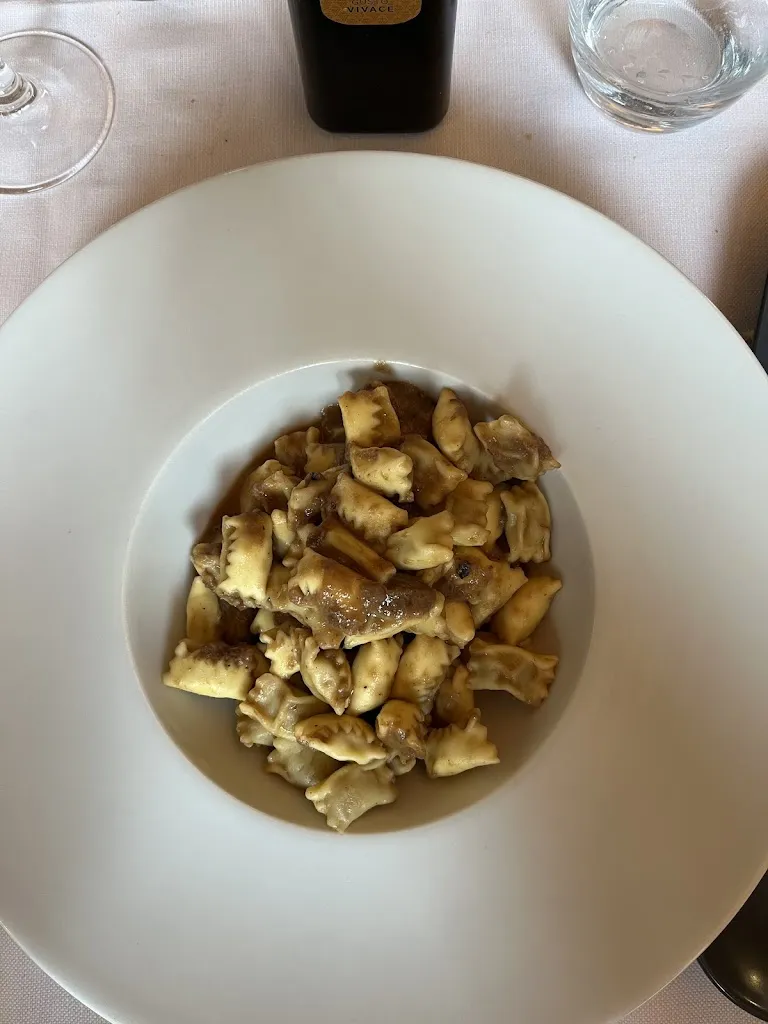 Gio Lauretta_La Piola_Vinzaglio_review