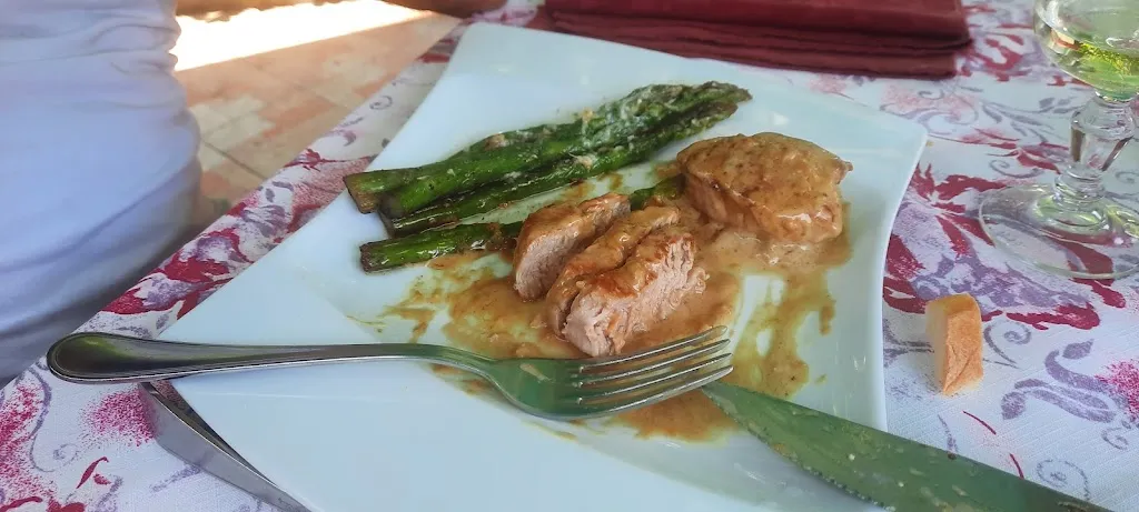 Maria Teresa_Ristorante La Tofeja_Vistrorio_review